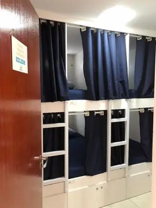 Dormitorio Kelebh