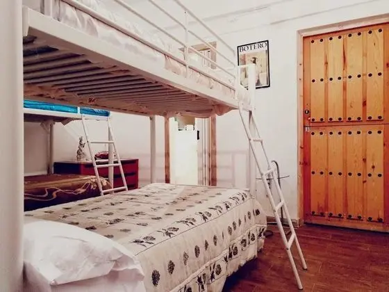1 Bed in Shared Dormitory for 6 People