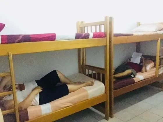 Üç Kişilik Oda
