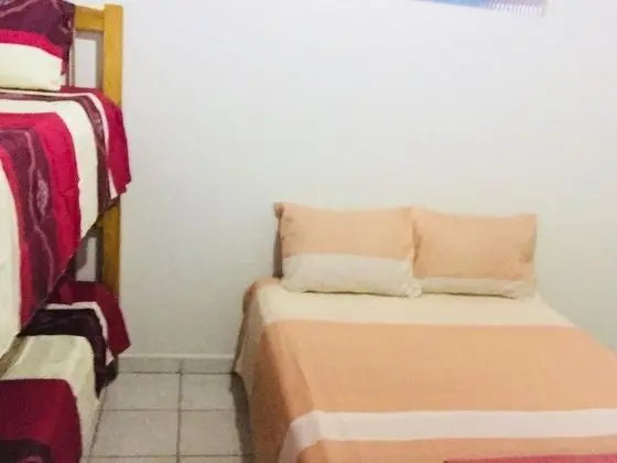 Üç Kişilik Oda