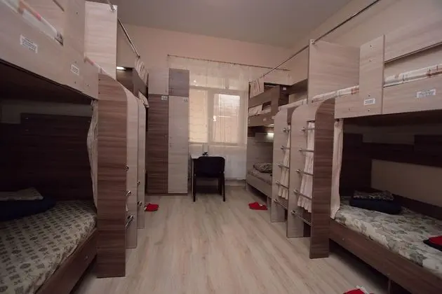 Ortak Ranzalı Oda, Sadece erkekler için (12 beds)