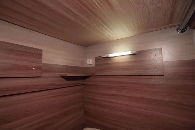 Ortak Ranzalı Oda, Sadece erkekler için (12 beds)