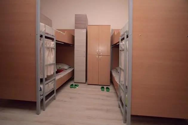 Ortak Ranzalı Oda, Sadece erkekler için (12 beds)