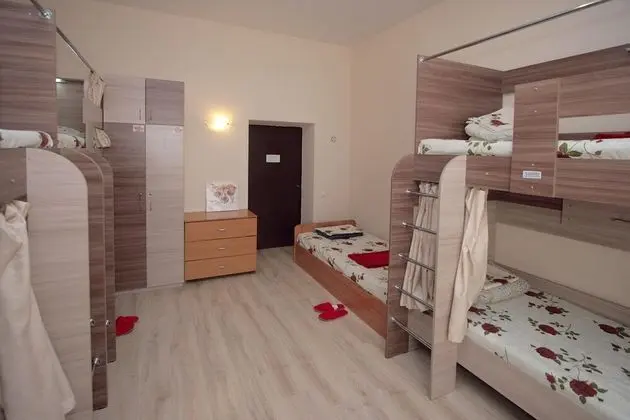 Ortak Ranzalı Oda, Sadece kadınlar için, Özel Banyo (12 beds)
