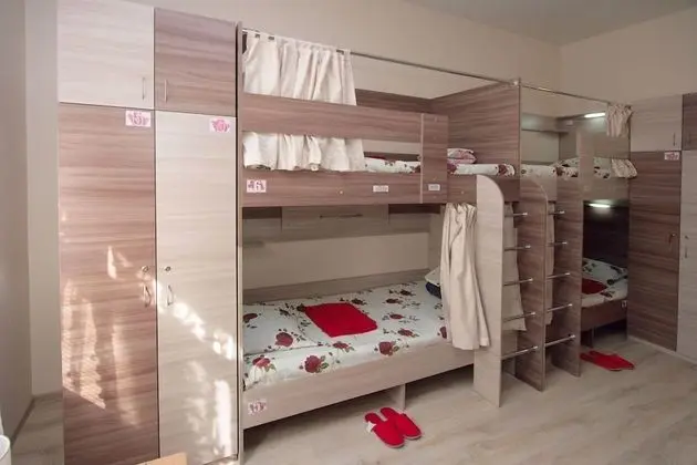 Ortak Ranzalı Oda, Sadece kadınlar için, Özel Banyo (12 beds)
