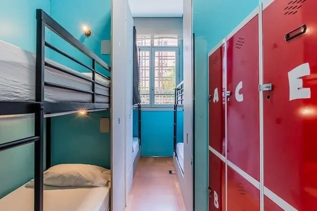 Ortak Ranzalı Oda, Karma Ranzalı Oda, Ortak Banyo (1 Bed in 6 Bed Dorm)