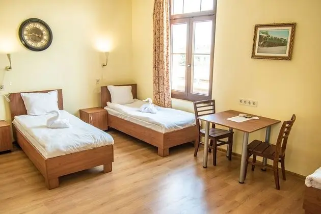 Bed in a 4-Bed Shared Dormitory