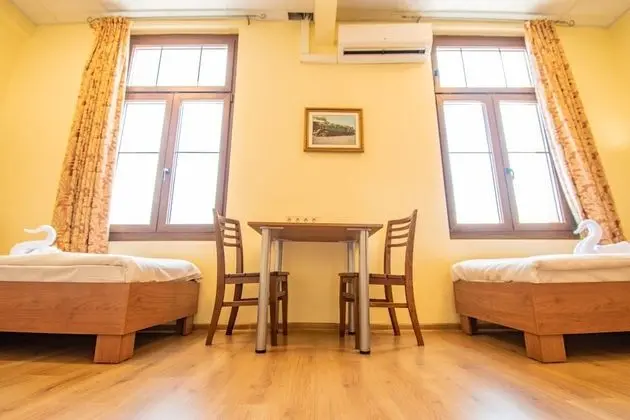 Bed in a 4-Bed Shared Dormitory