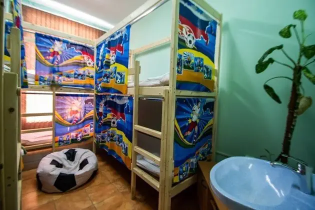 Ortak Ranzalı Oda, Karma Ranzalı Oda (Bed in 6-bed Room)