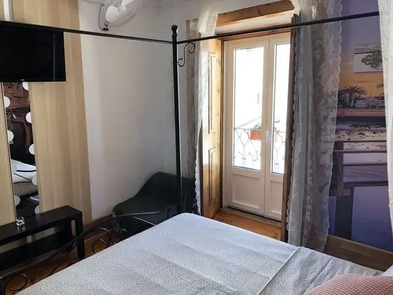 Deluxe Tek Büyük Yataklı Oda, Ortak Banyo