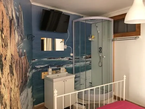 Honeymoon Tek Büyük Yataklı Oda, Ortak Banyo