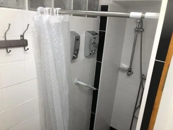 Honeymoon Tek Büyük Yataklı Oda, Ortak Banyo