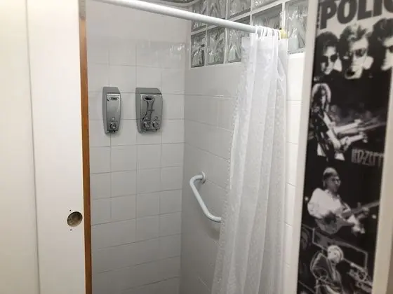 Honeymoon Tek Büyük Yataklı Oda, Ortak Banyo