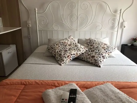 Romantic Tek Büyük Yataklı Oda, Ortak Banyo