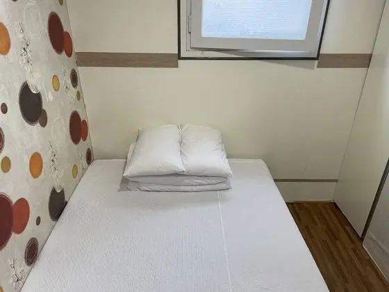 Economy Tek Büyük Yataklı Oda