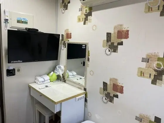 Economy Tek Büyük Yataklı Oda