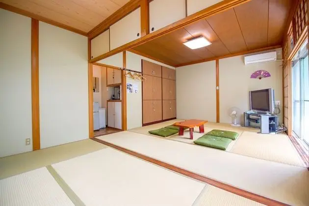 Traditional Oda, Sigara İçilmez