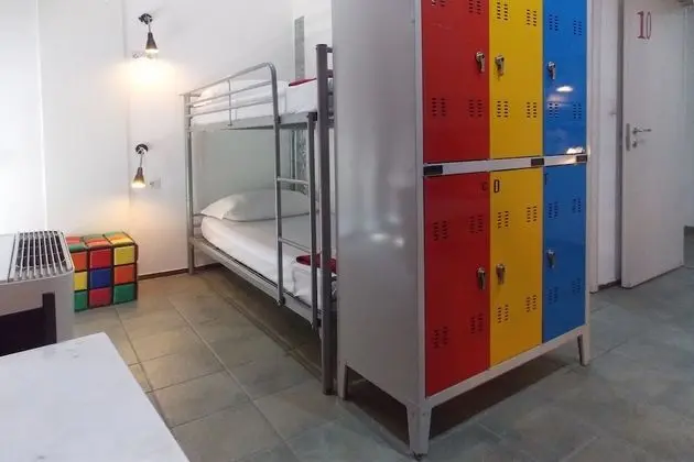 Ortak Ranzalı Oda, Sadece kadınlar için (6-bed)