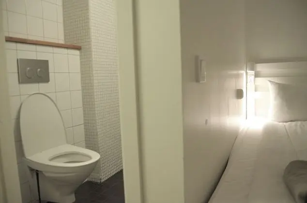 Basic İki Ayrı Yataklı Oda, Özel Banyo (no windows)