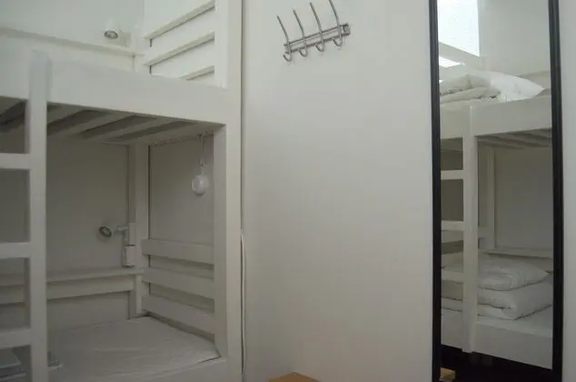 Basic Ortak Ranzalı Oda, Ortak Banyo (small room, 4 beds)