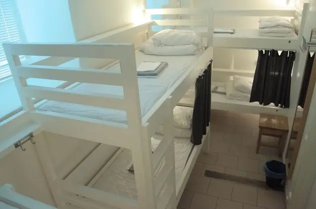 Basic Ortak Ranzalı Oda, Ortak Banyo (small room, 4 beds)