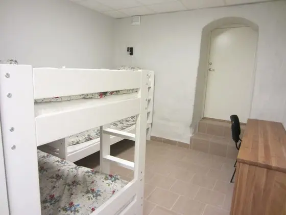 Basic Ortak Ranzalı Oda, Özel Banyo (10 beds, no windows)
