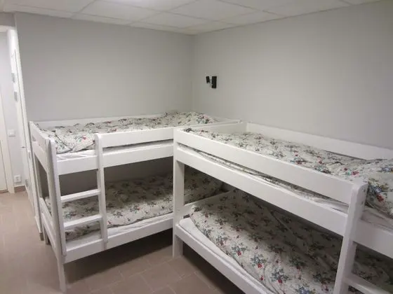 Basic Ortak Ranzalı Oda, Özel Banyo (10 beds, no windows)