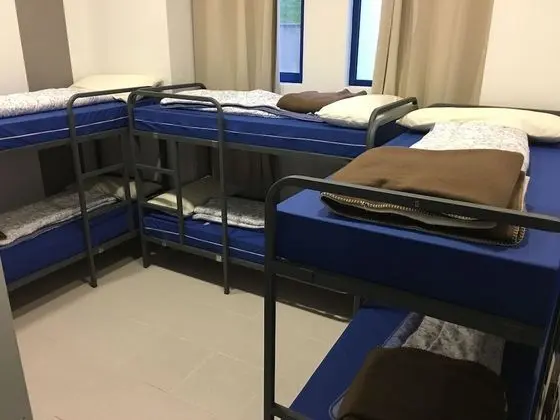 Ortak Ranzalı Oda, Karma Ranzalı Oda