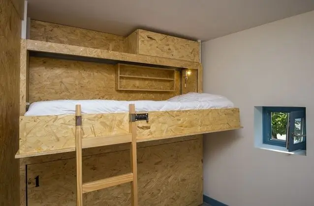Ortak Ranzalı Oda, Ortak Banyo (4 Beds)