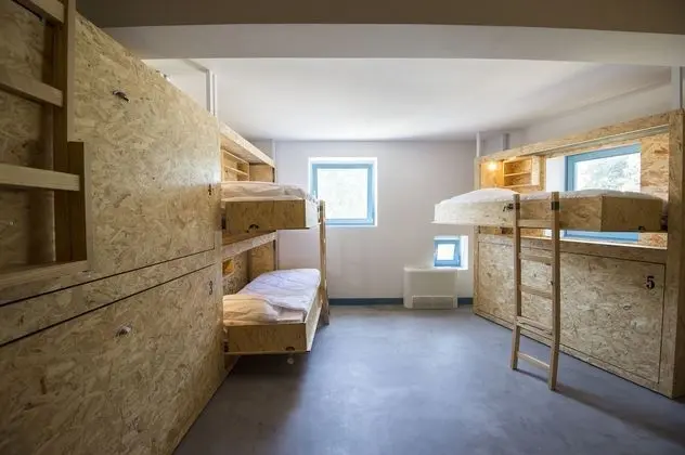Ortak Ranzalı Oda, Ortak Banyo (6 Beds)
