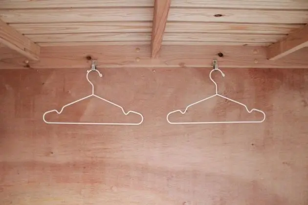 Ortak Ranzalı Oda, Sadece kadınlar için, Sigara İçilmez