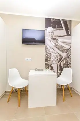 Bed in 4-Bed Dormitory Room with Private Bathroom