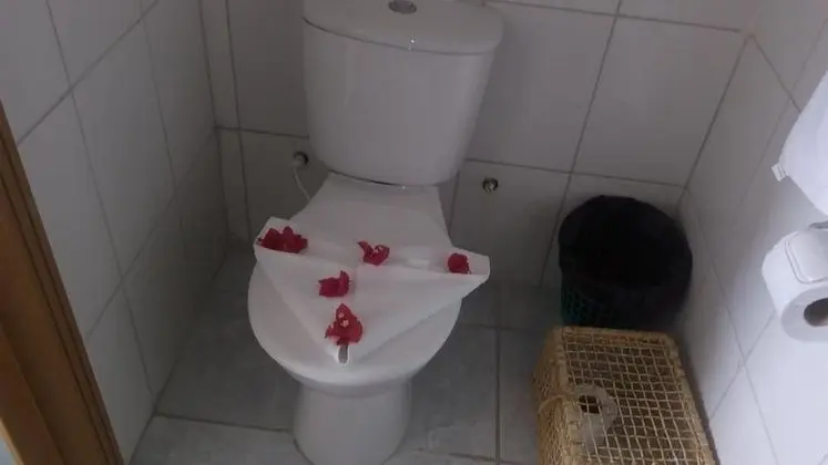 Basic Ortak Ranzalı Oda, Sadece kadınlar için