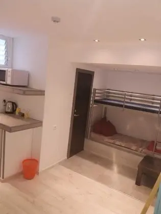Junior Dört Kişilik Oda, Buzdolabı ve Mikrodalga