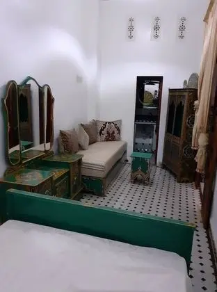 Royal Üç Kişilik Oda, Karma Ranzalı Oda, Engellilere Uygun, Sigara İçilmez