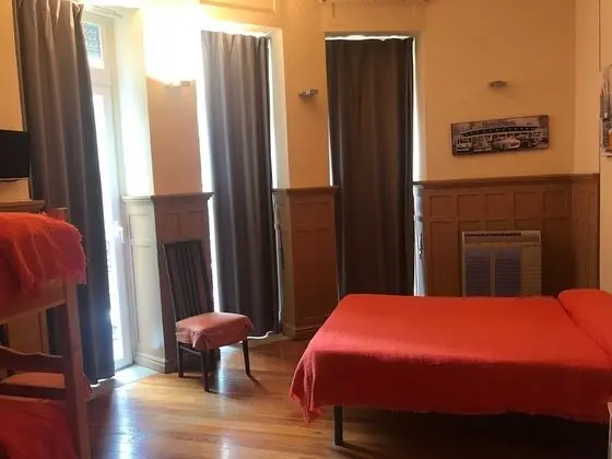Dört Kişilik Oda