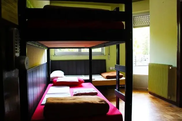Dört Kişilik Oda