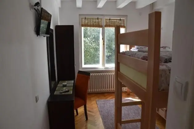 Deluxe Dört Kişilik Oda