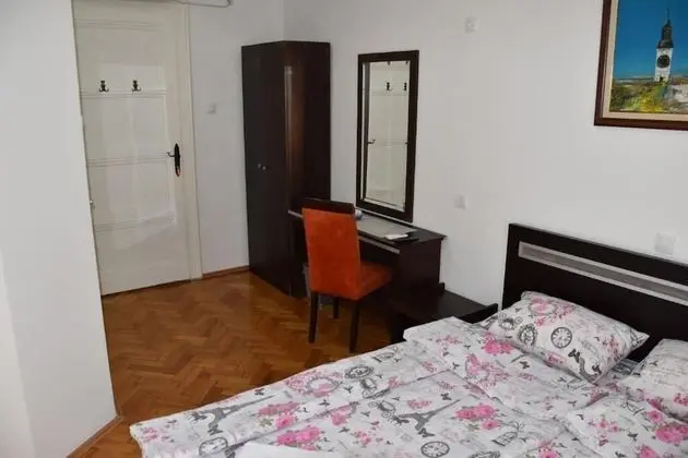 Deluxe Tek Büyük veya İki Ayrı Yataklı Oda