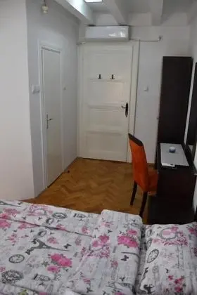 Deluxe Tek Büyük veya İki Ayrı Yataklı Oda