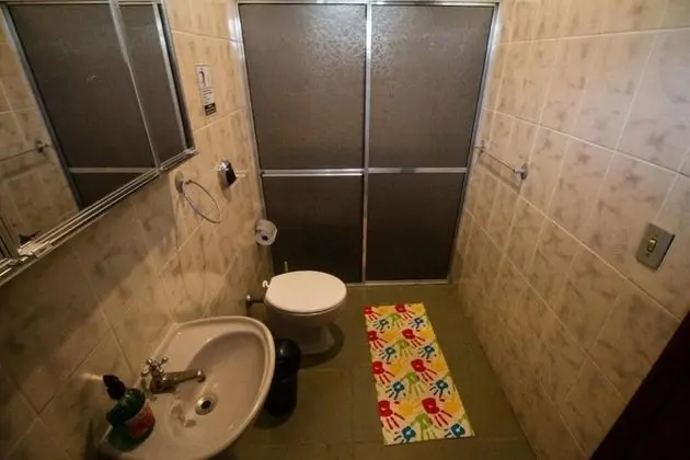 Standard Ortak Ranzalı Oda, Sadece kadınlar için