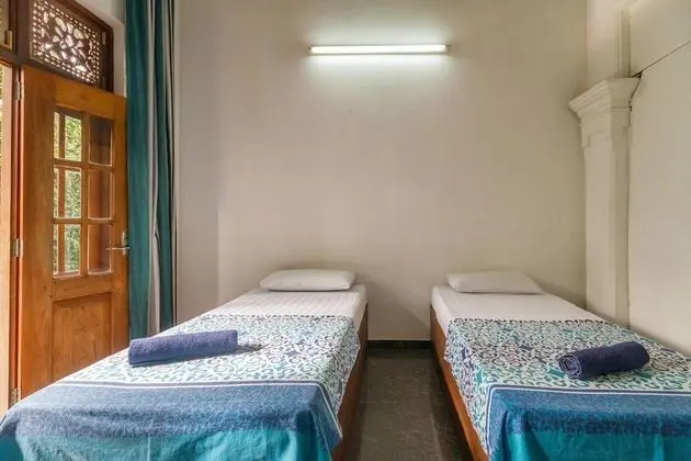 Standard Tek Büyük Yataklı Oda, 1 Çift Kişilik Yatak, Ortak Banyo