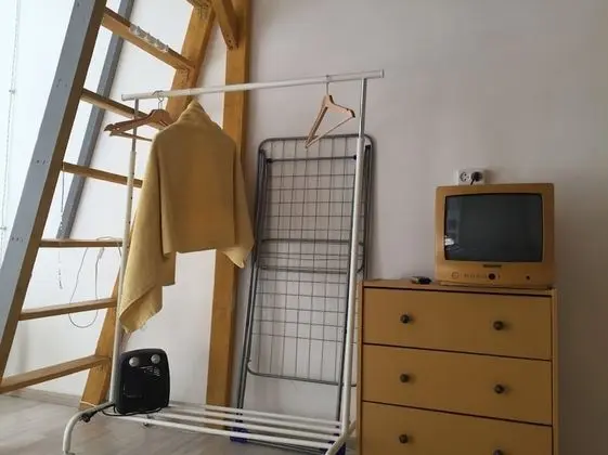 Dört Kişilik Oda, Ortak Banyo