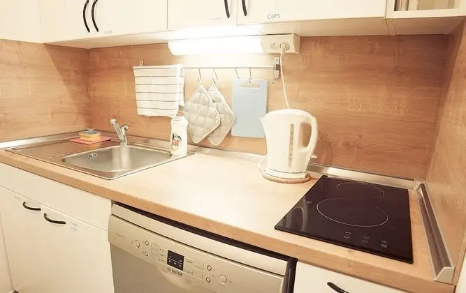 Üç Kişilik Oda, Ortak Banyo