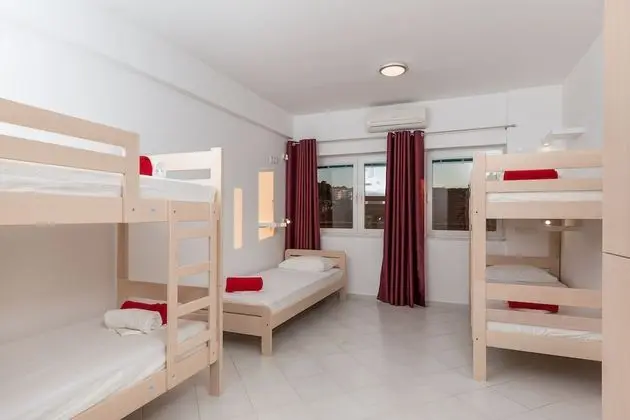 Ortak Ranzalı Oda, Karma Ranzalı Oda, Ortak Banyo (5 beds)