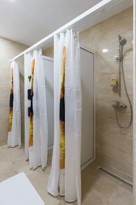 Ortak Ranzalı Oda, Karma Ranzalı Oda, Ortak Banyo (7 beds)