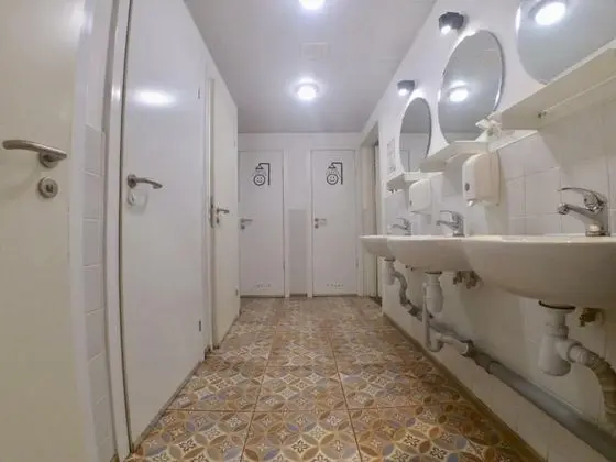 Standard Ortak Ranzalı Oda, Karma Ranzalı Oda (Bed in 4-Bed Dormitory)