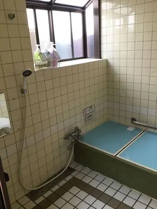 Family Oda, Ortak Banyo (15m2)