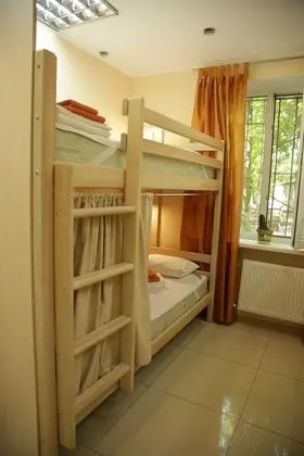 Basic Ortak Ranzalı Oda, Karma Ranzalı Oda, Bahçe Manzaralı (4)