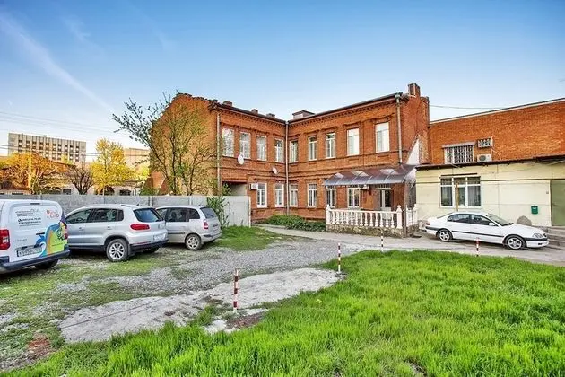 Tek Büyük veya İki Ayrı Yataklı Oda (With Extra Bed)